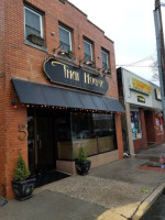 Thai House outside