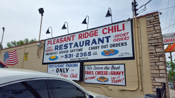 Pleasant Ridge Chili outside