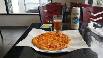 Santoni's Pizzeria And food