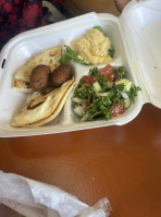 Odi’s Mediterranean Kitchen food