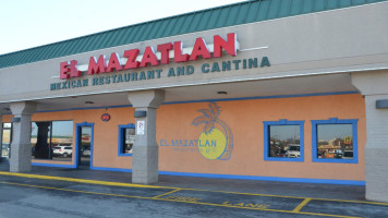 El Mazatlan And Grill food