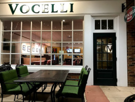 Vocelli Pizza inside