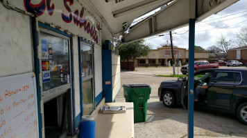 Taqueria Sanchez outside