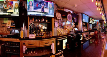 Timeout Sports Pizza Bar Restaurant inside