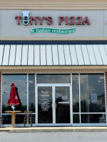 Tony's Pizza Italian food