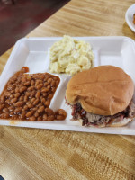 Jim's Highway 82 Barbecue Restaurant food