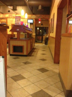 Pizza Hut inside