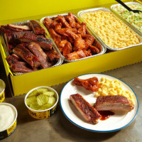 Dickey's Barbecue Pit Restaurant food