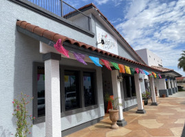 Alebrijes Cafe Grill outside