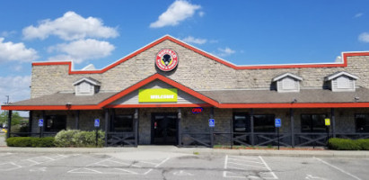 Wings And Rings outside