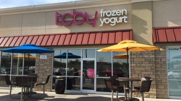 Tcby outside