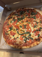 Lennys Ny Pizza Co food