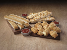 Pizza Hut food