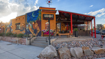 Union An American Bistro outside