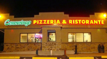 Conowingo Pizza inside