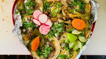 Thyda's Tacos food