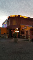 El Jimador Supremo outside