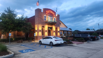 Saltgrass Steak House outside