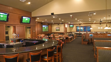 Bunkers Sports Bar Restaurant inside