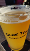 Olde Town Tavern And Grill food