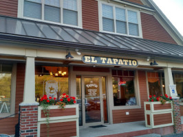 El Tapatio Mexican outside