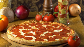 Paisano's Pizza food