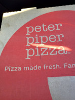 Peter Piper Pizza food