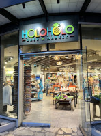 Holoholo Cafe Market inside