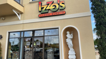 Izzo's Illegal Burrito Harvey outside