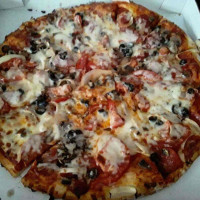 Talayna's Wagon Wheel Pizza food