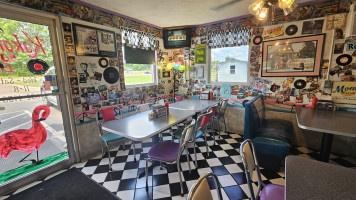 Kokomo's 50's Diner inside