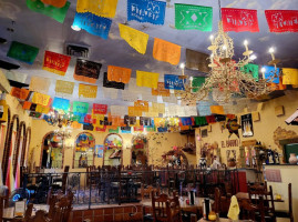 El Barrio Restaurant Lounge inside