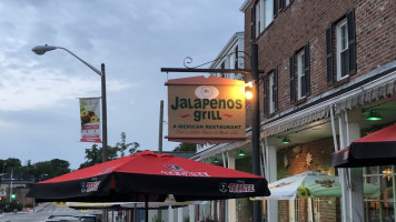 Jalapeno's Grill food