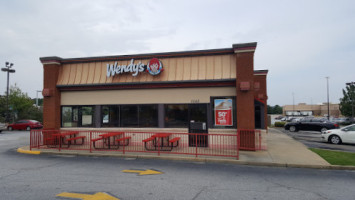 Wendy's outside