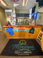 Minocqua Pizza Company inside