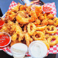 Red Pier Cajun Seafood Service Rd. food