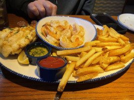 Red Lobster West Dundee outside