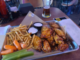 Buffalo Wild Wings food