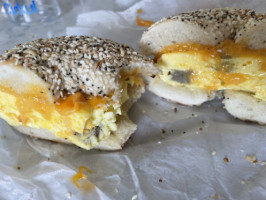 Bagels Bites food