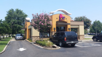 Taco Bell outside