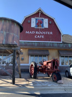 Mad Rooster Cafe outside