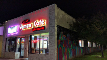 Yemen Cafe outside