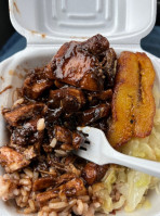 The Jamaican Pot food