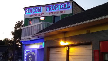 Rincon Tropical food