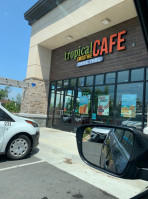 Tropical Smoothie Cafe outside