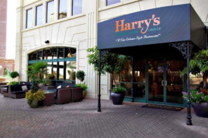 Harry's Seafood Bar Grille Restaurant inside