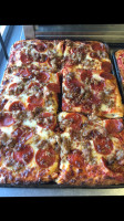 Nana's Pizza food