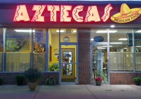 Azteca's Mexican Food outside