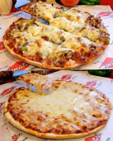 Amato's Pizza food