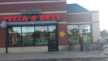 Value Pizzeria Deli food